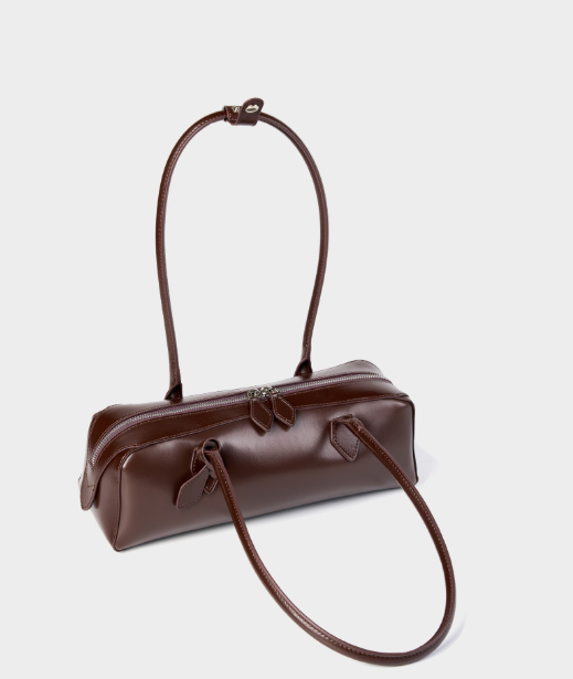 sleek rectangular leather shoulder bag with double zip – MONA