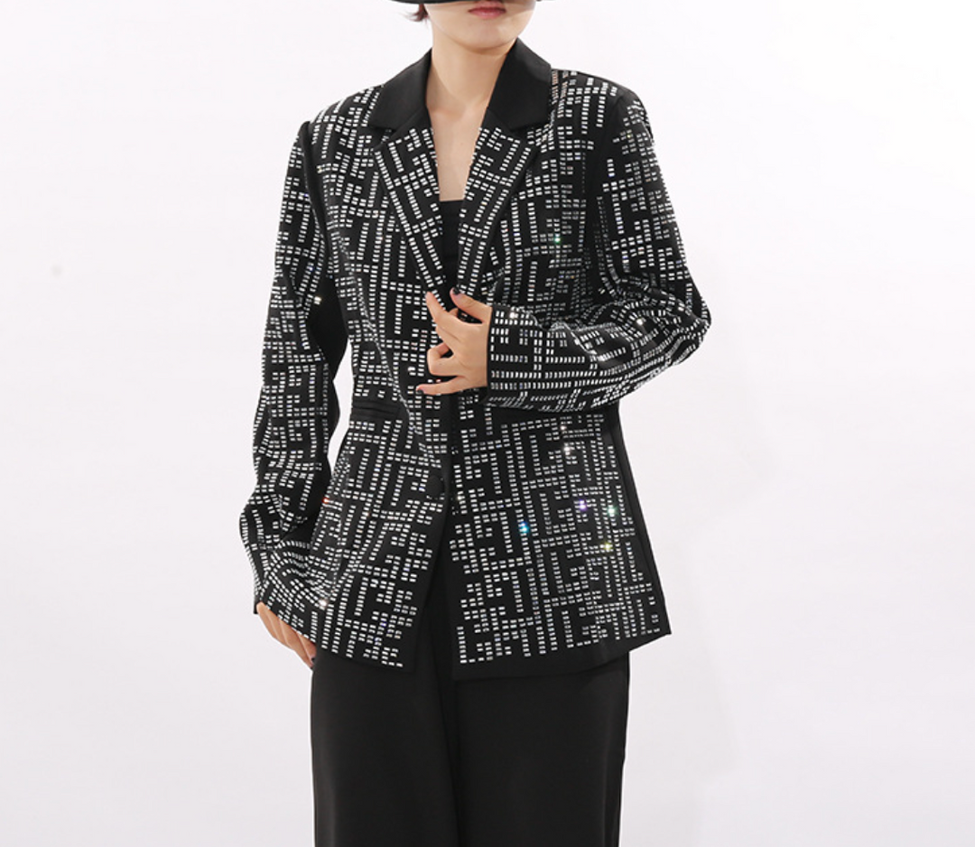 بليزر مصمم خصيصاً مرصع بالكريستال – نوفا