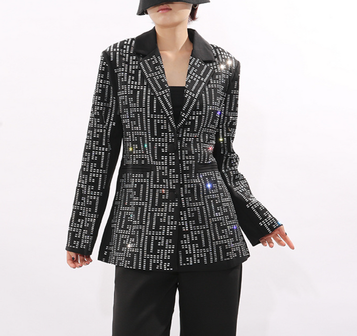 بليزر مصمم خصيصاً مرصع بالكريستال – نوفا