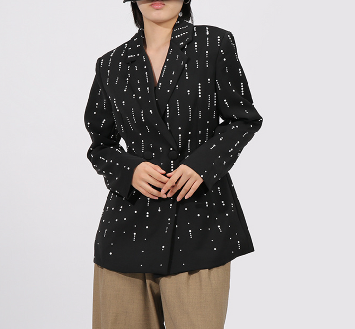Tailored Crystal-Embellished Double-Breasted Blazer – NORA