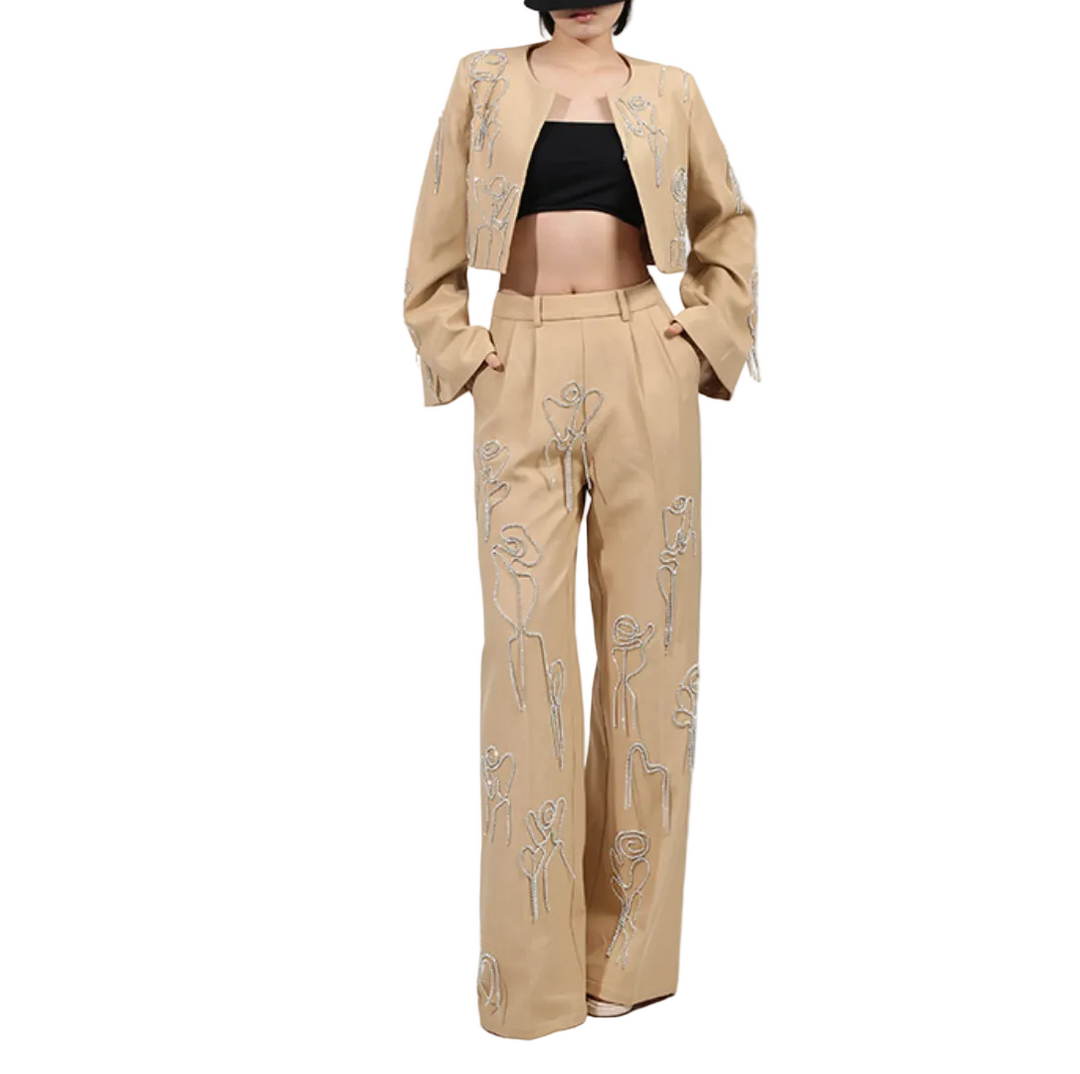 طقم جاكيت قصير مطرز وبنطال واسع الساقين - إيلارا