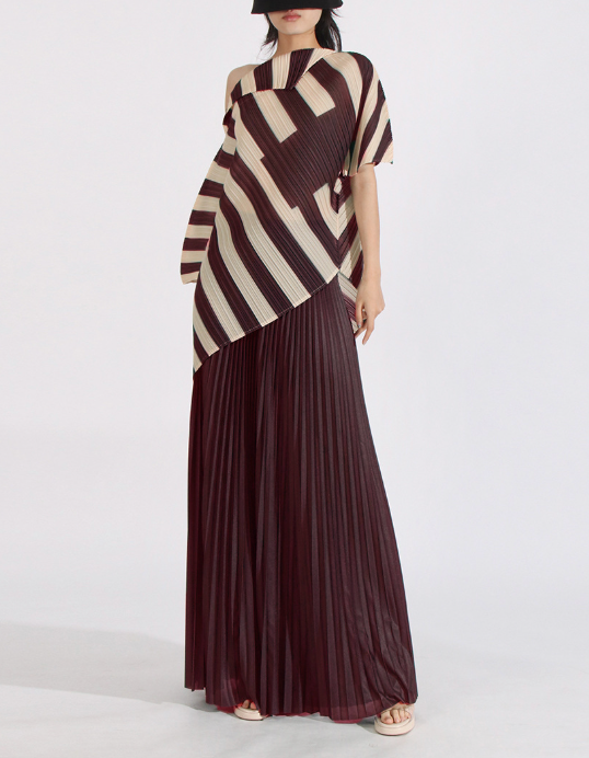 One-Shoulder Pleated Maxi Dress with Asymmetric Stripes – EMERALD