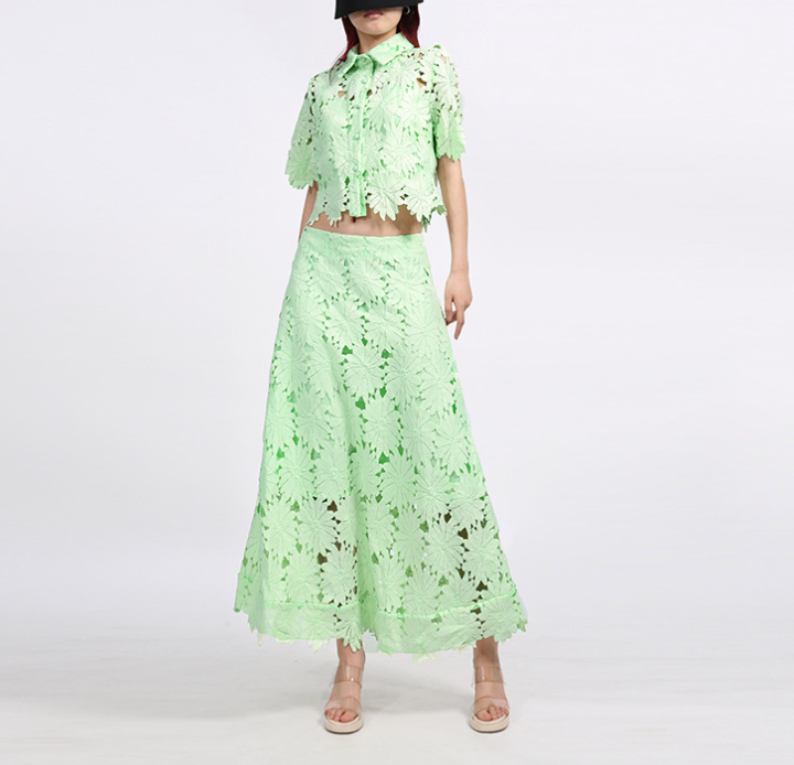 Floral Lace Crop Top & Maxi Skirt Set – AZURE