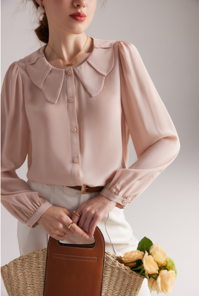 long-sleeve blouse with petal collar – LUMIÈRE