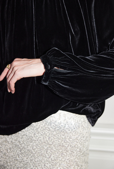 gathered neckline velvet blouse with fluid drape – SHINY