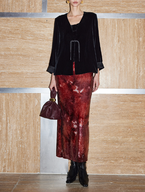 طقم مكون من بلوزة قصيرة وتنورة طويلة من الدانتيل الزهري - أزرق سماوي