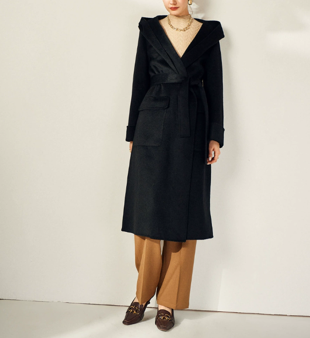 طقم مكون من بلوزة قصيرة وتنورة طويلة من الدانتيل الزهري - أزرق سماوي