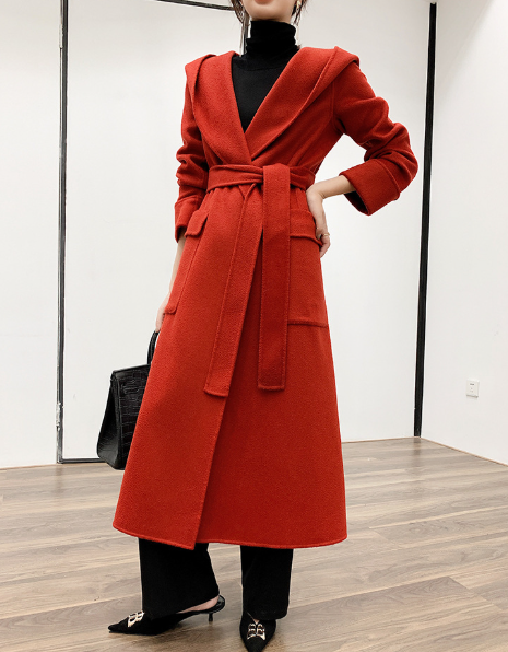 طقم مكون من بلوزة قصيرة وتنورة طويلة من الدانتيل الزهري - أزرق سماوي