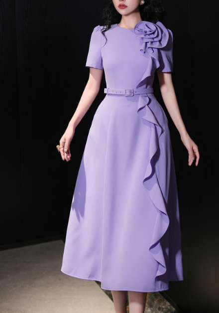 طقم مكون من بلوزة قصيرة وتنورة طويلة من الدانتيل الزهري - أزرق سماوي