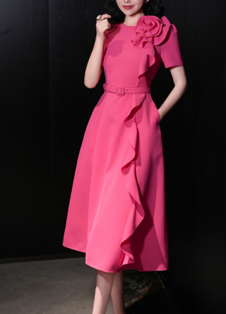 طقم مكون من بلوزة قصيرة وتنورة طويلة من الدانتيل الزهري - أزرق سماوي