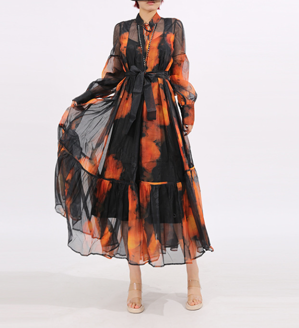 طقم مكون من بلوزة قصيرة وتنورة طويلة من الدانتيل الزهري - أزرق سماوي