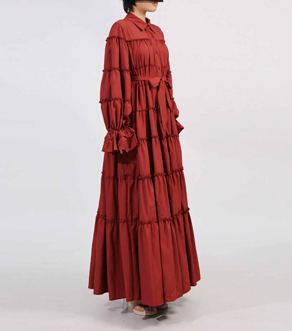 فستان ماكسي متعدد الطبقات بطبعة فنية وأكمام منتفخة - آريا