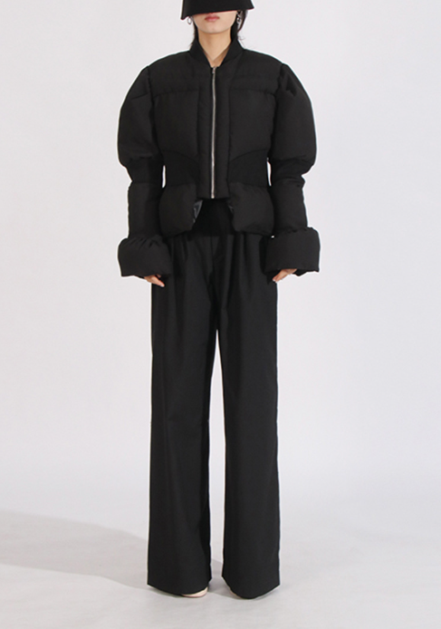 cropped padded jacket with sculpted sleeves – NOIRIX