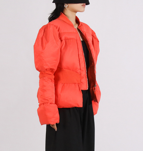 cropped padded jacket with sculpted sleeves – NOIRIX