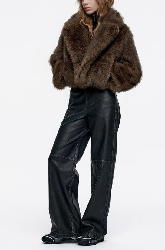 cropped faux fur jacket with wide lapel – BRONZIA