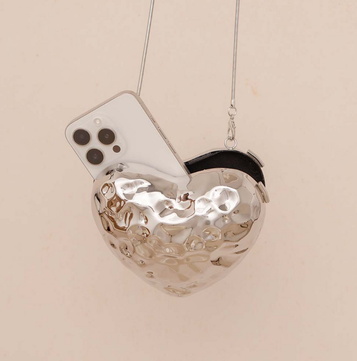 metallic heart-shaped clutch with chain strap – AMORA