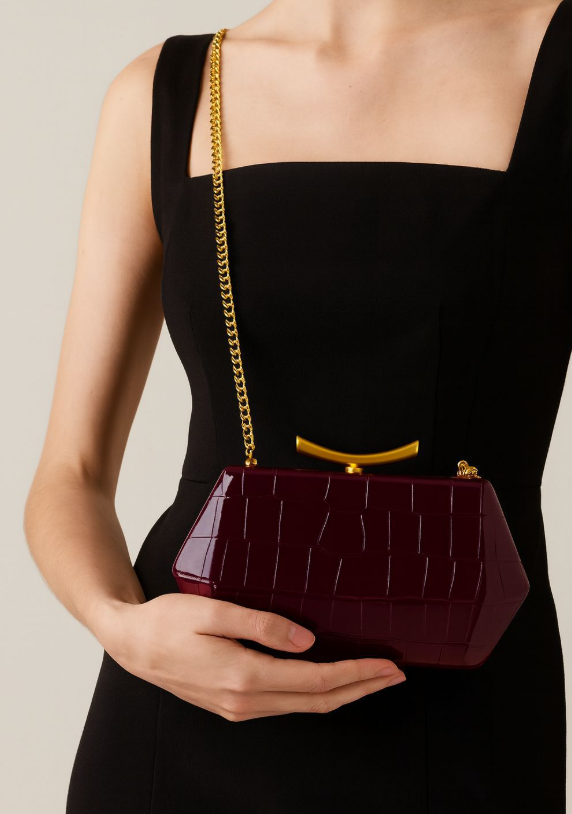 حقيبة يد مستطيلة الشكل مصنوعة من الروطان المنسوج ذي الملمس الطبيعي - صحارى