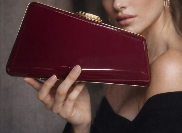 حقيبة يد مستطيلة الشكل مصنوعة من الروطان المنسوج ذي الملمس الطبيعي - صحارى