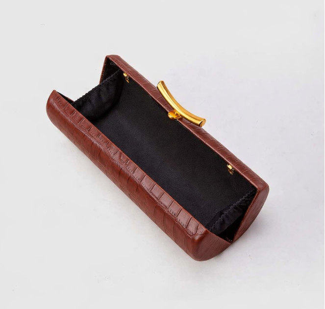 croc-effect cylinder clutch with gold chain – ARDEN