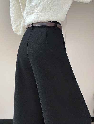 high-waist wide-leg trousers with statement belt – SUCCOF