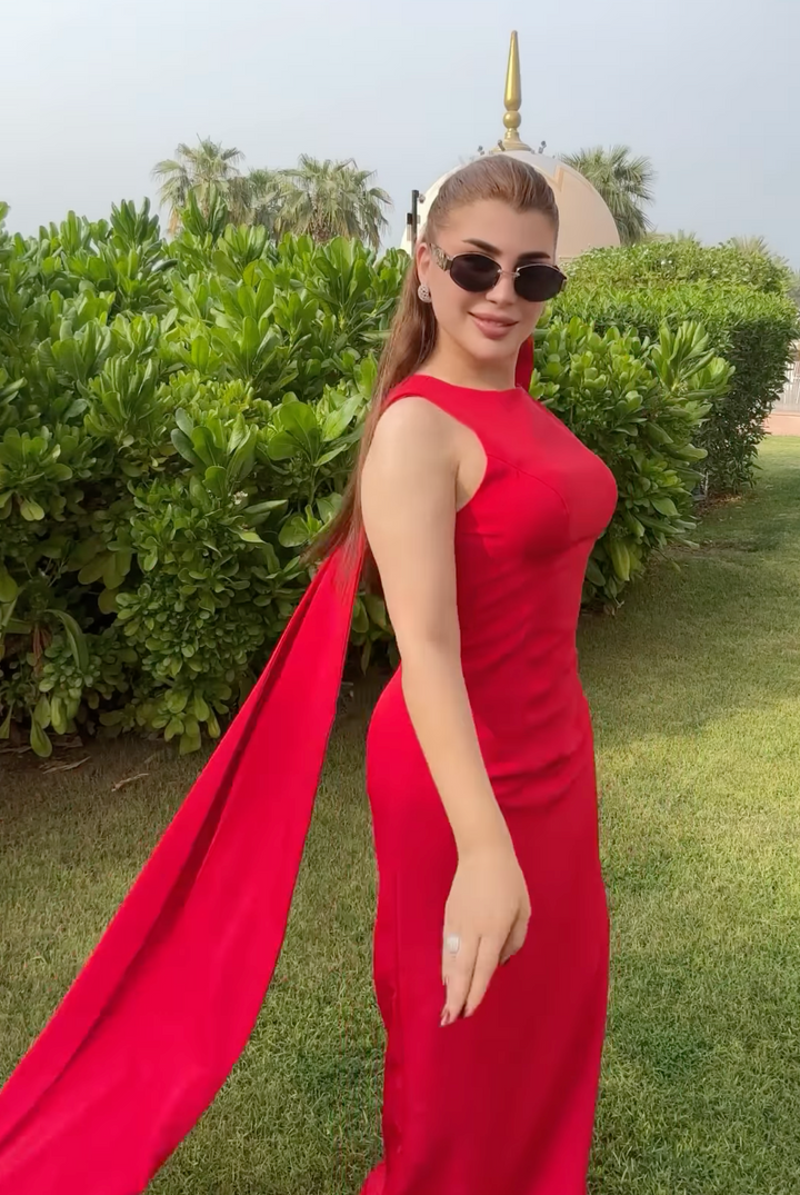 Sleeveless column dress with bow accent - Lura