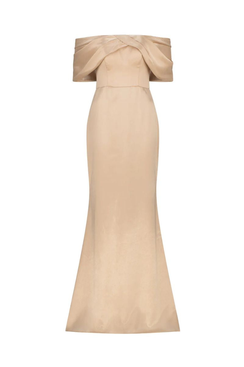 فستان ساتان مكشوف الكتفين مع فتحة رقبة مطوية – الشمبانيا