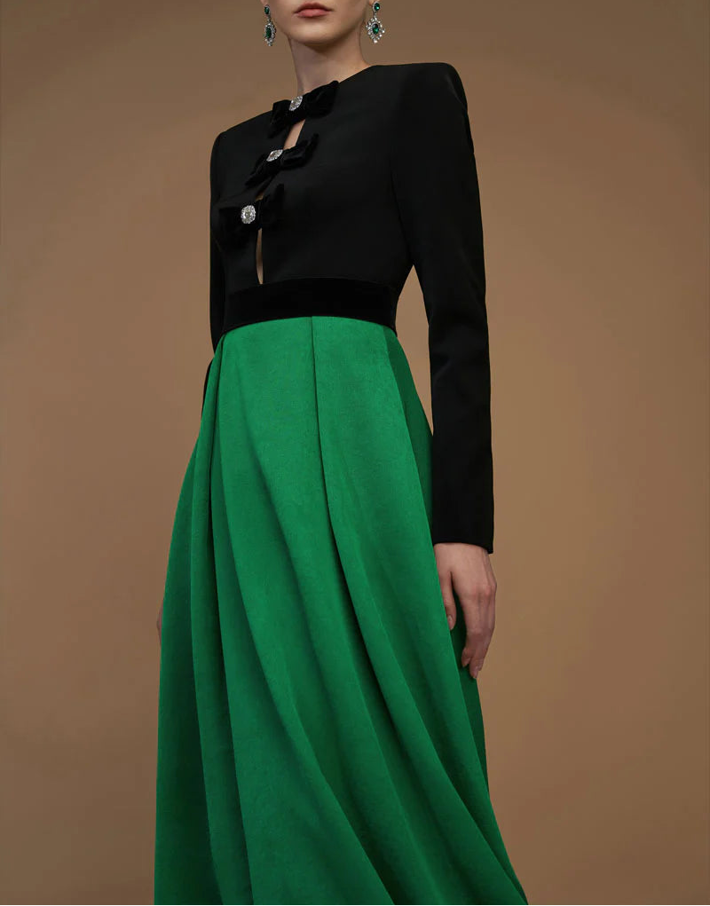 فستان بأكمام طويلة بلونين مع فيونكات مخملية – ريجينا