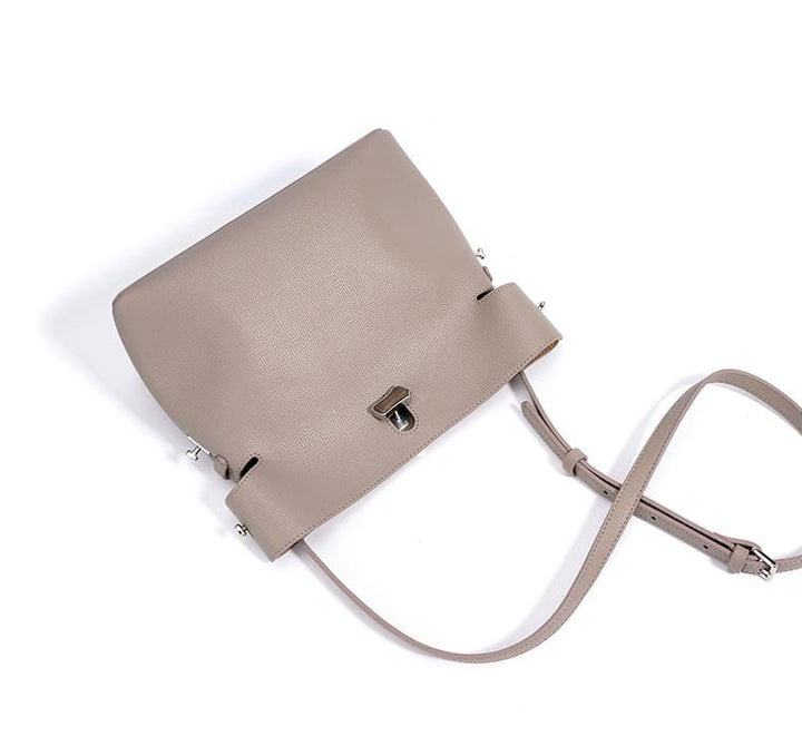 structured leather handbag with metallic twist lock – MORILA