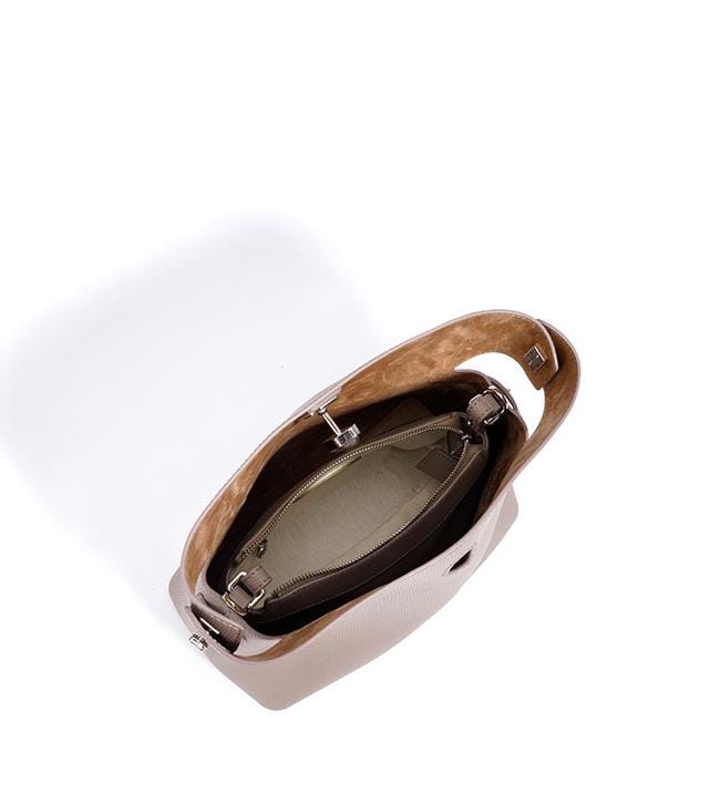 structured leather handbag with metallic twist lock – MORILA