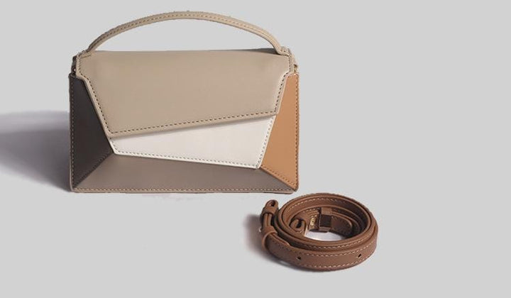 geweven rieten draagtas met dubbele leren handvatten – LÉONIE 