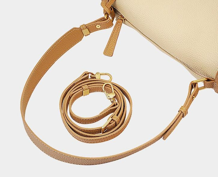 geweven rieten draagtas met dubbele leren handvatten – LÉONIE 