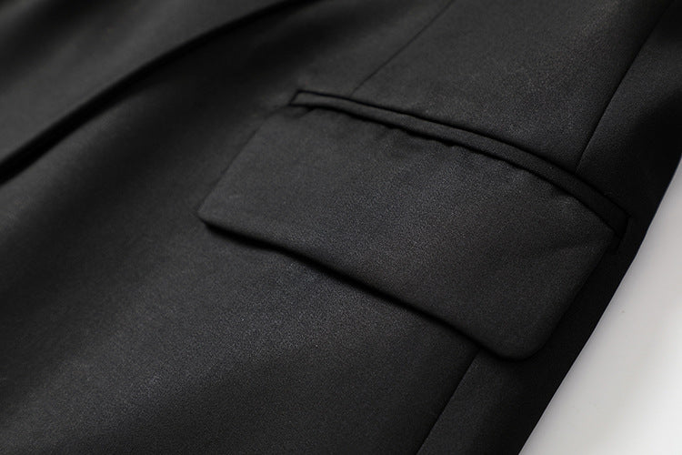 double-breasted tailored blazer with gold buttons – AURORA