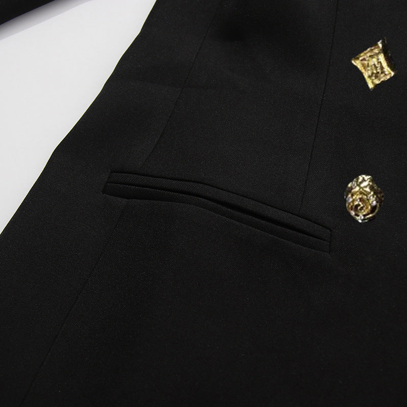 بليزر مزدوج الصدر مع تفاصيل بروش مزخرفة - فيليريب