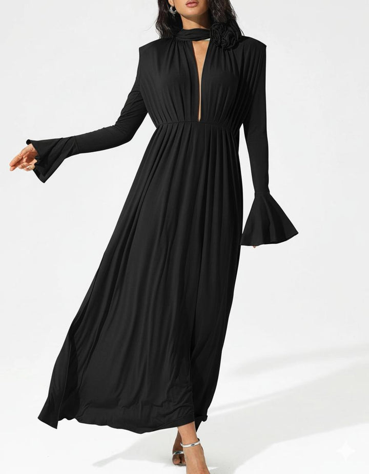 فستان ماكسي بأكمام طويلة مع تفاصيل رقبة زهرية – نويرزلا