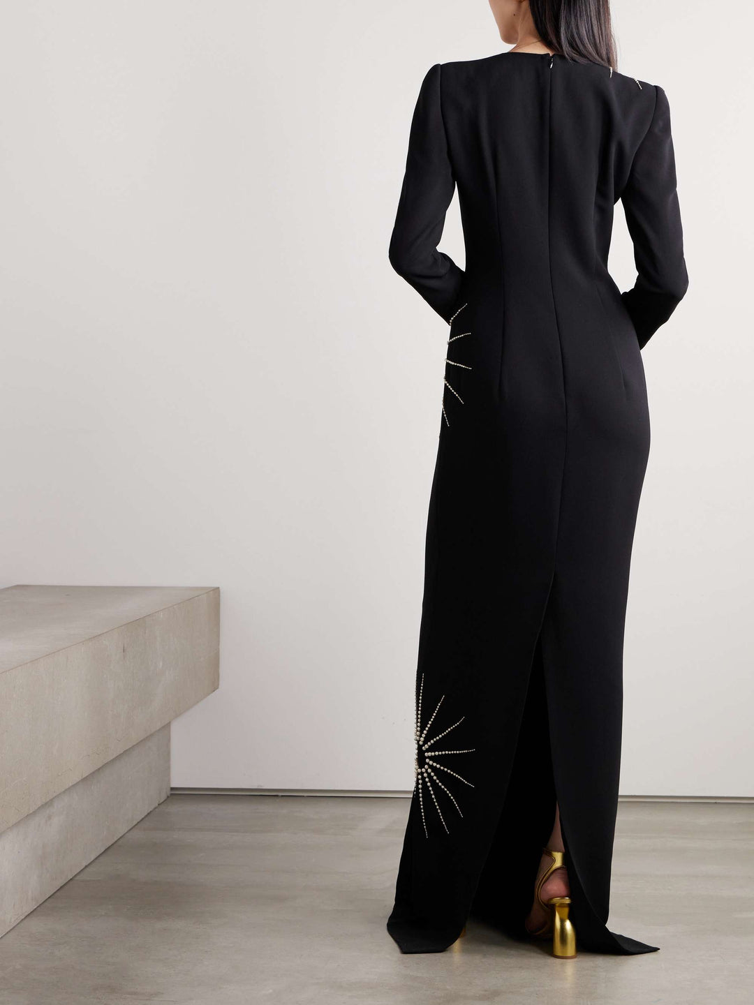 فستان مزين باللؤلؤ – سولين