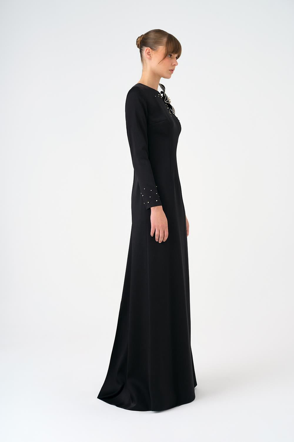 long-sleeve embellished floral evening gown – NOIRELLE