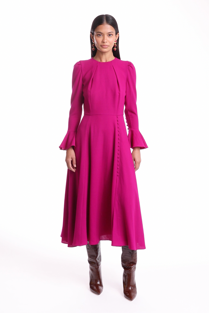 فستان متوسط ​​الطول بأكمام واسعة وصدرية مطوية – سايلا