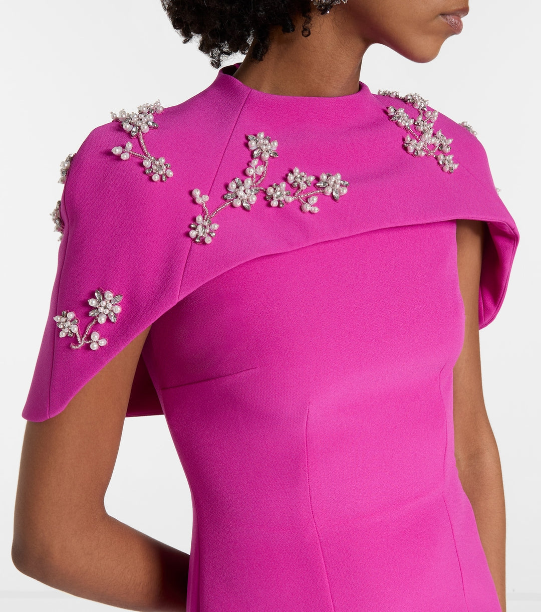 فستان مزين بكاب وقصة مستقيمة – سكايلا