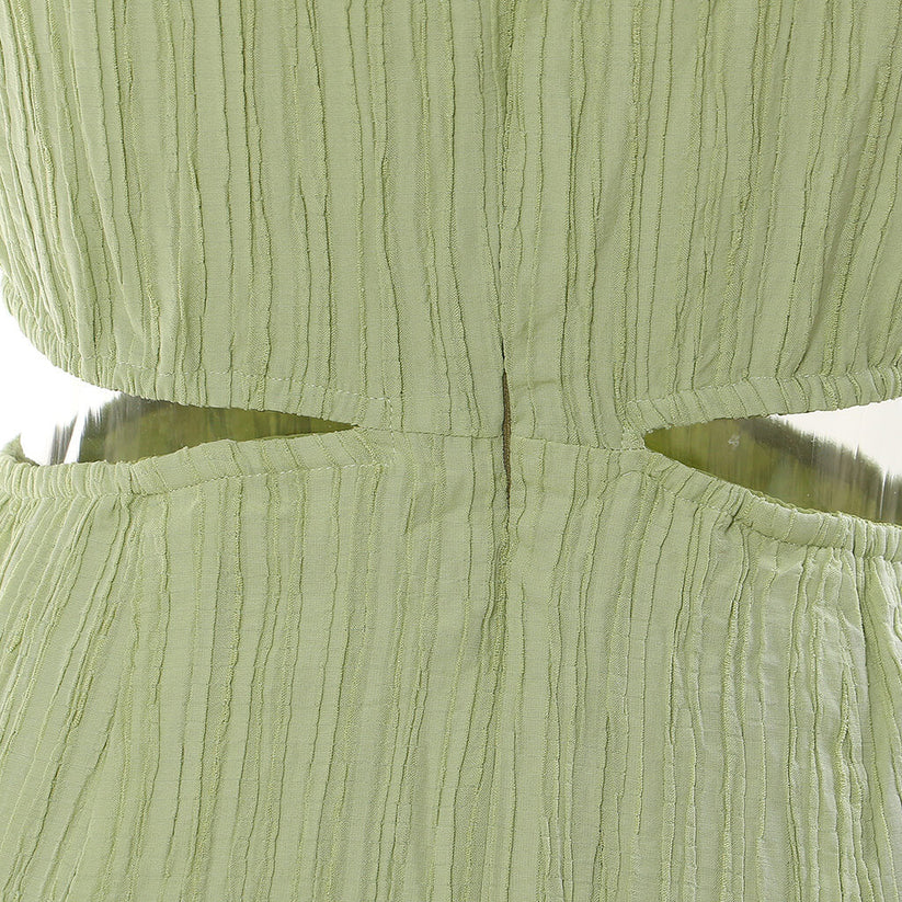 sleeveless pleated dress with front knot cutout – AURINDA