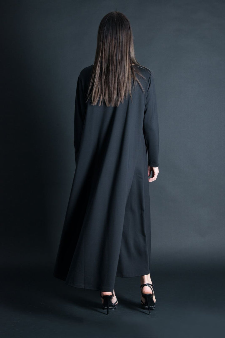 خط سوداء طباعة امرأة طويلة لباس طويل
