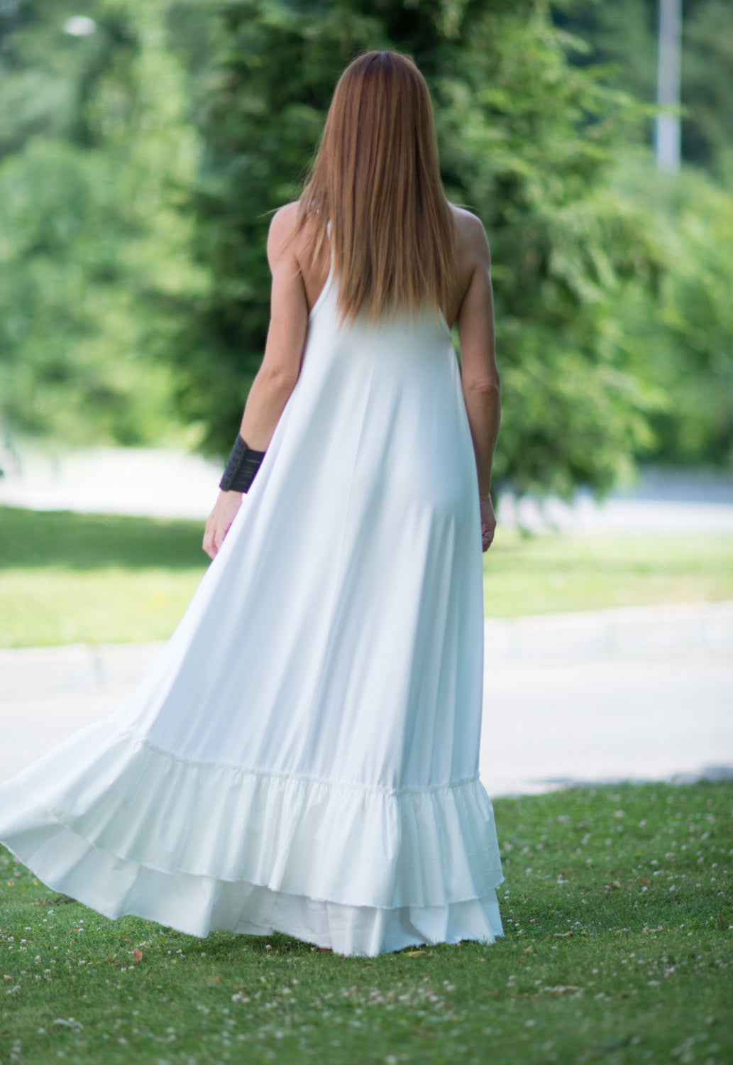 فستان صيف طويل أبيض