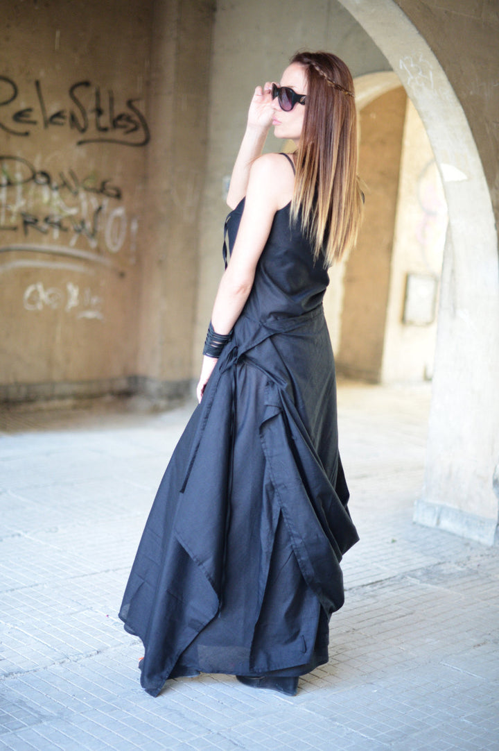 فستان القطن الصيفي الأسود الطويل