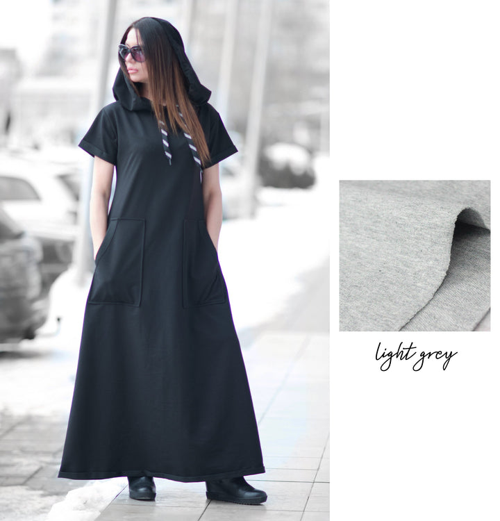فستان أسود طويل مقنع