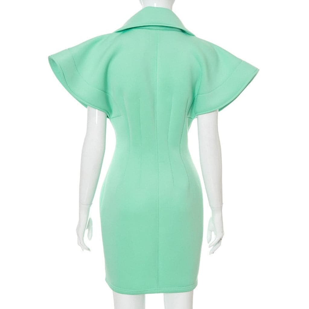 غريب الأطوار